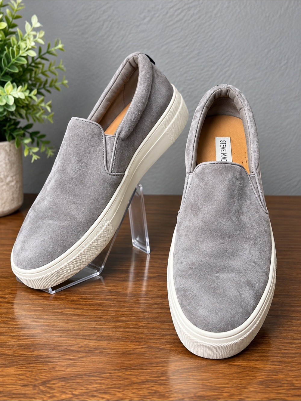 Steve Madden Gills Gray Suede Platform Slip On Sneakers Shoes Size 8.5